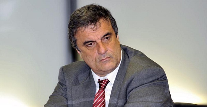 Brazil justice minister to quit as Lula probe tension grows: papers